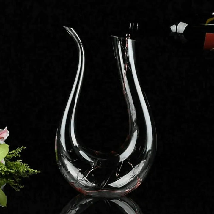 Crystal Wine Decanter - 1500ml U - shaped Glass Carafe for Elegant Pouring - JayJay Co.