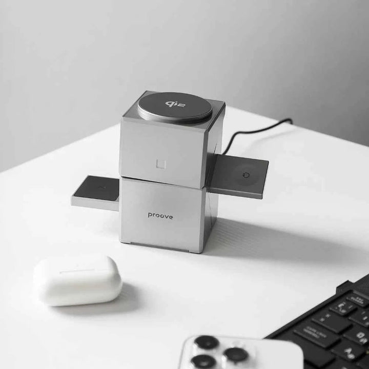 Wireless Charger With Auto Rotating Dock - JayJay Co.